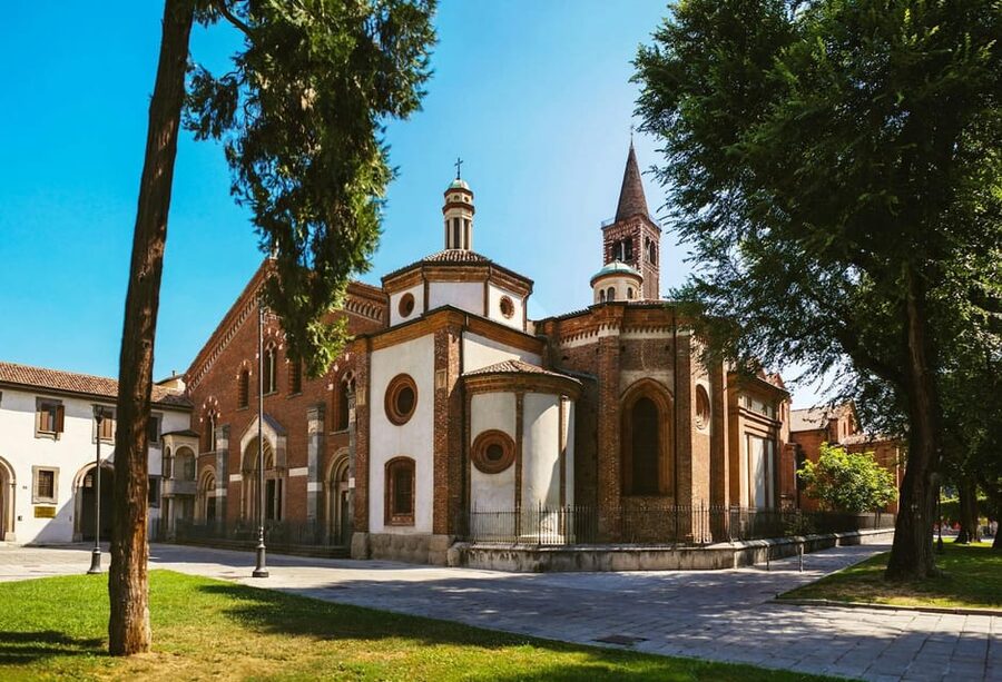 Private Milan Canals and Navigli Neighborhood Guided Tour - Private vs. group: why this one can feel more personal