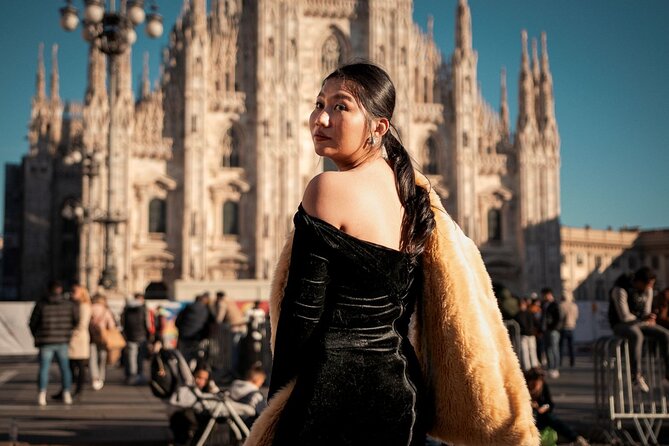 Private Professional Photoshoot at Milan Duomo - Price Per Group: How This Works for Couples, Families, and Friends