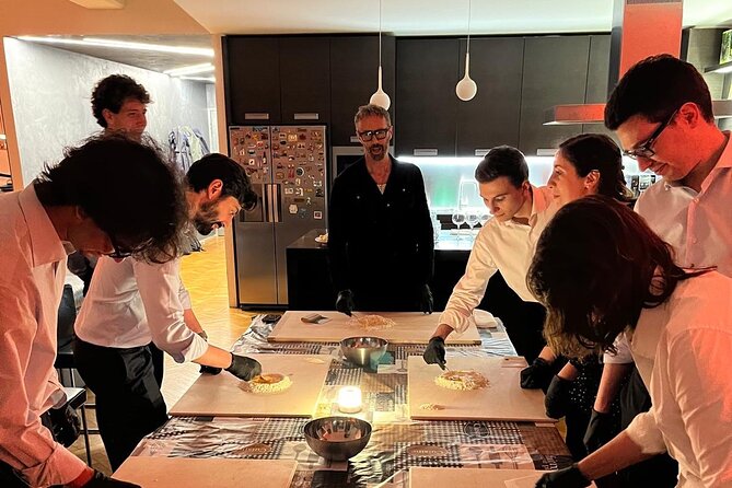 Rockin kitchen : Fresh Pasta lesson with Music Aperitif Dinner - Cappelletti and tagliatelle at the workbench (with real guidance)
