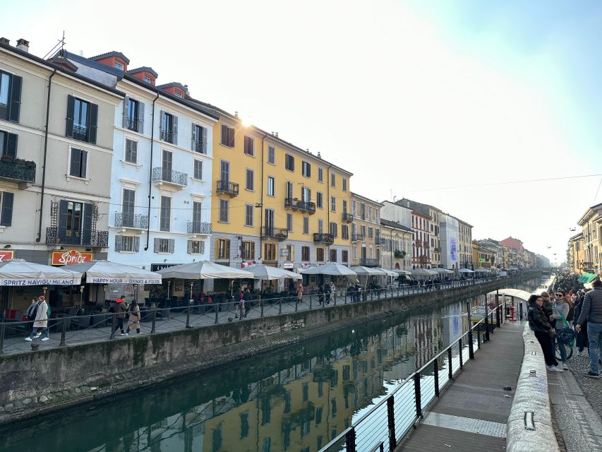 Secret Food Tours Milan - Panzerotti from Apulia: street food energy in the middle of the route