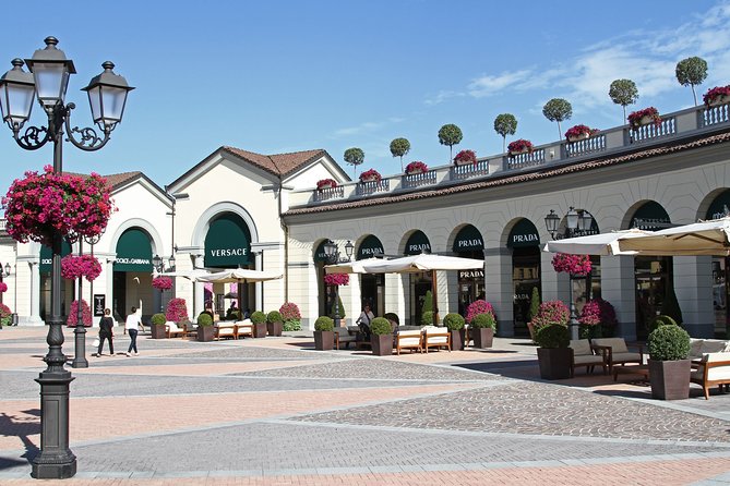 Serravalle Outlet, tour from Milan. - Bag Duty and Driver Support: Why Service Changes Everything Here