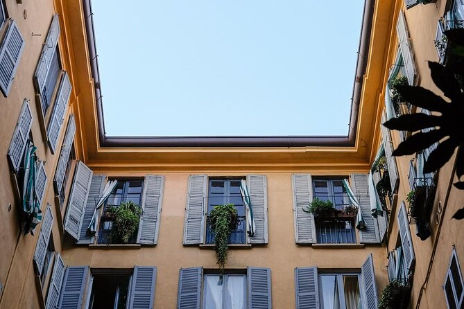 Shopping in Milan with a Fashion Stylist - Quick Take: What Makes This Milan Shopping Session Work
