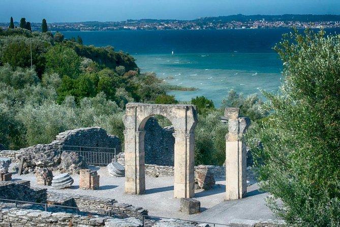 Sirmione & Verona, Lake Garda, tour from Milan - Verona city center: Piazza Bra and Piazza Erbe with breathing room