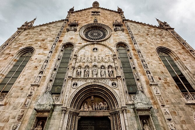 Small-Group Lake Como Half-Day Tour: Walk & Boat Cruise - Walking the Old Center: Duomo Area and Piazza Alessandro Volta