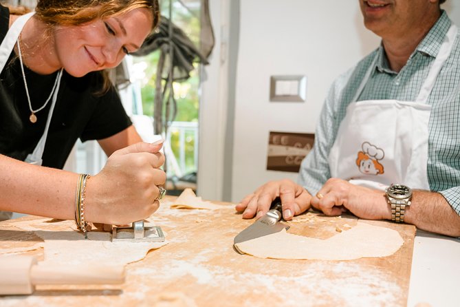 Small group Pasta and Tiramisu class in Milan by Cesarine - Cesarine pasta and tiramisù in Milan: why this format works