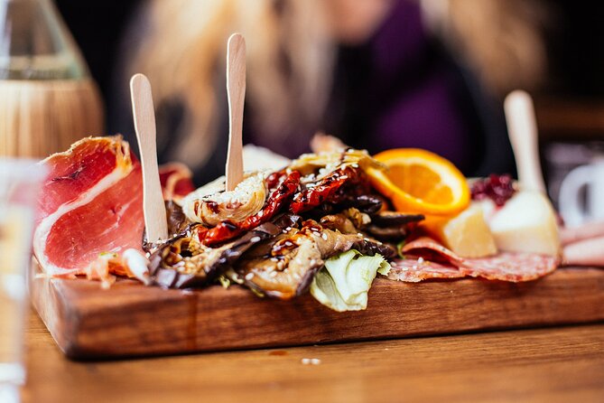 The Award-Winning Private Food Tour of Milan: 6 or 10 Tastings - Private and on-the-clock: what makes this Milan food tour feel different