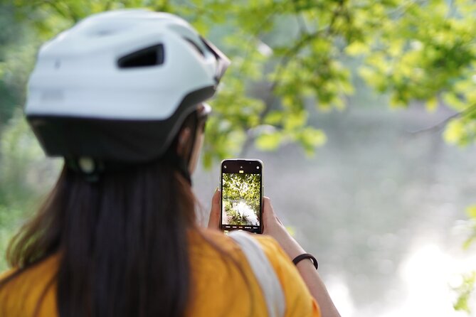 The Milan you don't expect, bike tour with picnic on the lake - Pace and Bikes: Comfort Matters More Than You Think