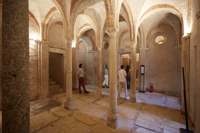 Ticket Pinacoteca Ambrosiana + Cripta San Sepolcro, Milan - Should you book this ticket package?