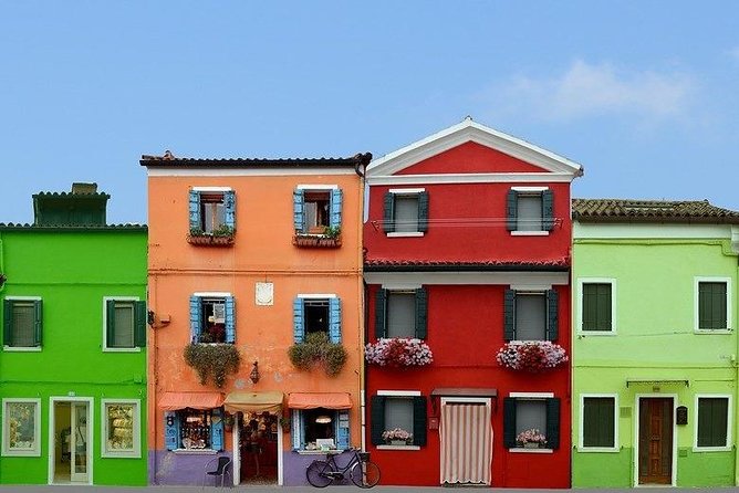 Venice and Verona Full Day Tour by Train from Milan - Verona first: Romeo and Juliet vibes with quick hits