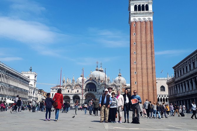 Venice Full Day tour from Milan by high speed train. Small Group - Ponte di Rialto: canal views and the market pulse