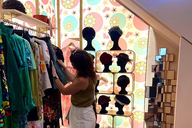 Vintage Shopping Tour in Milan - Start With Italian Breakfast at Pasticceria Viscontea
