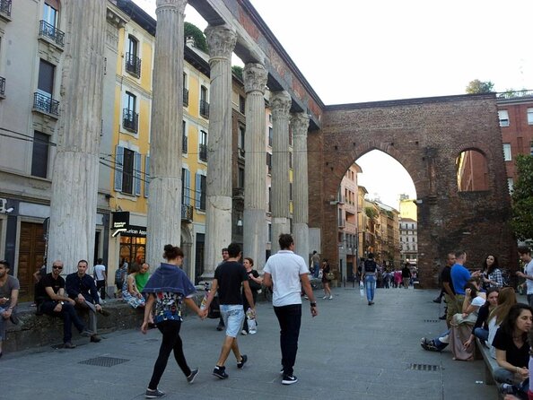 Walking Food Tour of Milan with Tastings - Stop 6: Arco di Porta Ticinese and the Shortcut Toward Navigli