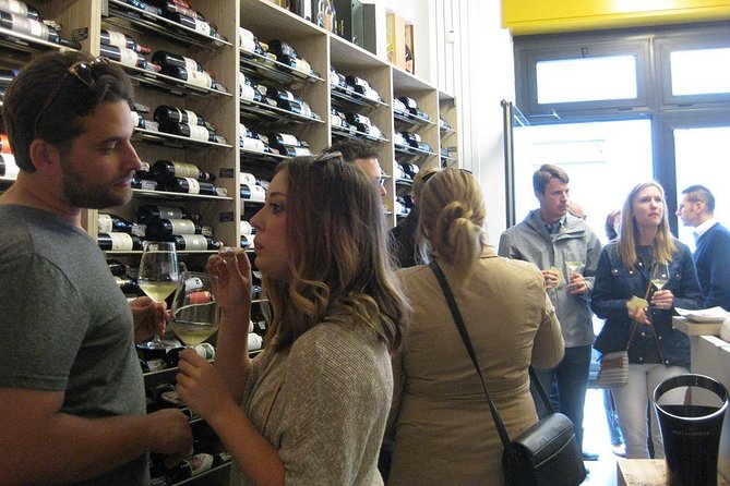 Wine Class and Tasting in Milan - Semi Private tour - Who should book this wine class (and who might not)