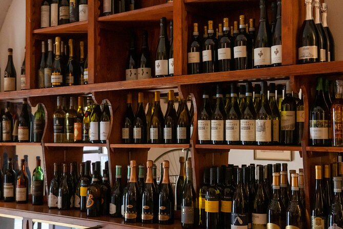 Wine Tasting Experience in Milan City Center - Key Points at a Glance