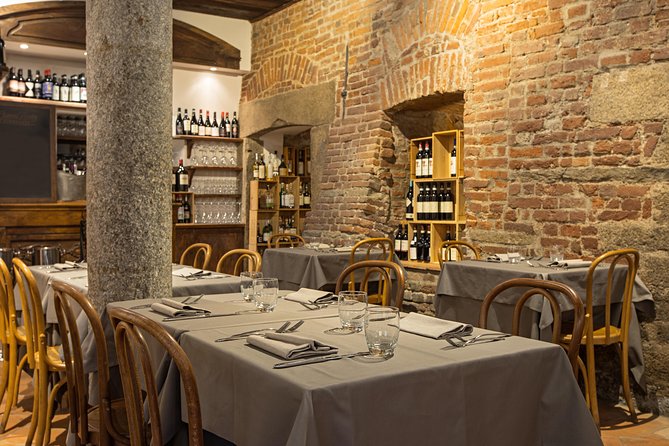 Wine Tasting Experience in Milan City Center - The Sommelier and the Small-Group Advantage